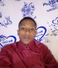 Встретьте Мужчинa : David, 30 лет до Франция  Congo 